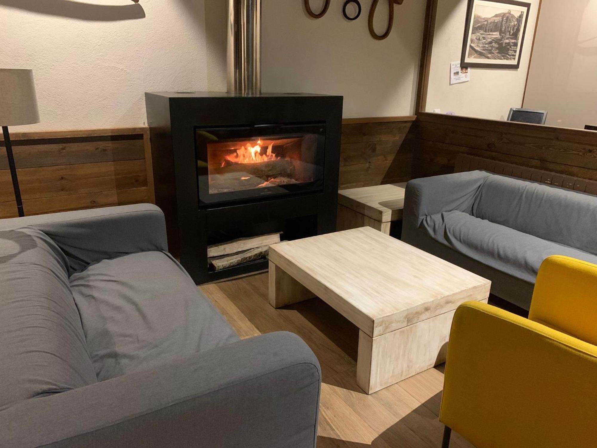 Hostal El Quinta Espinavell ภายนอก รูปภาพ