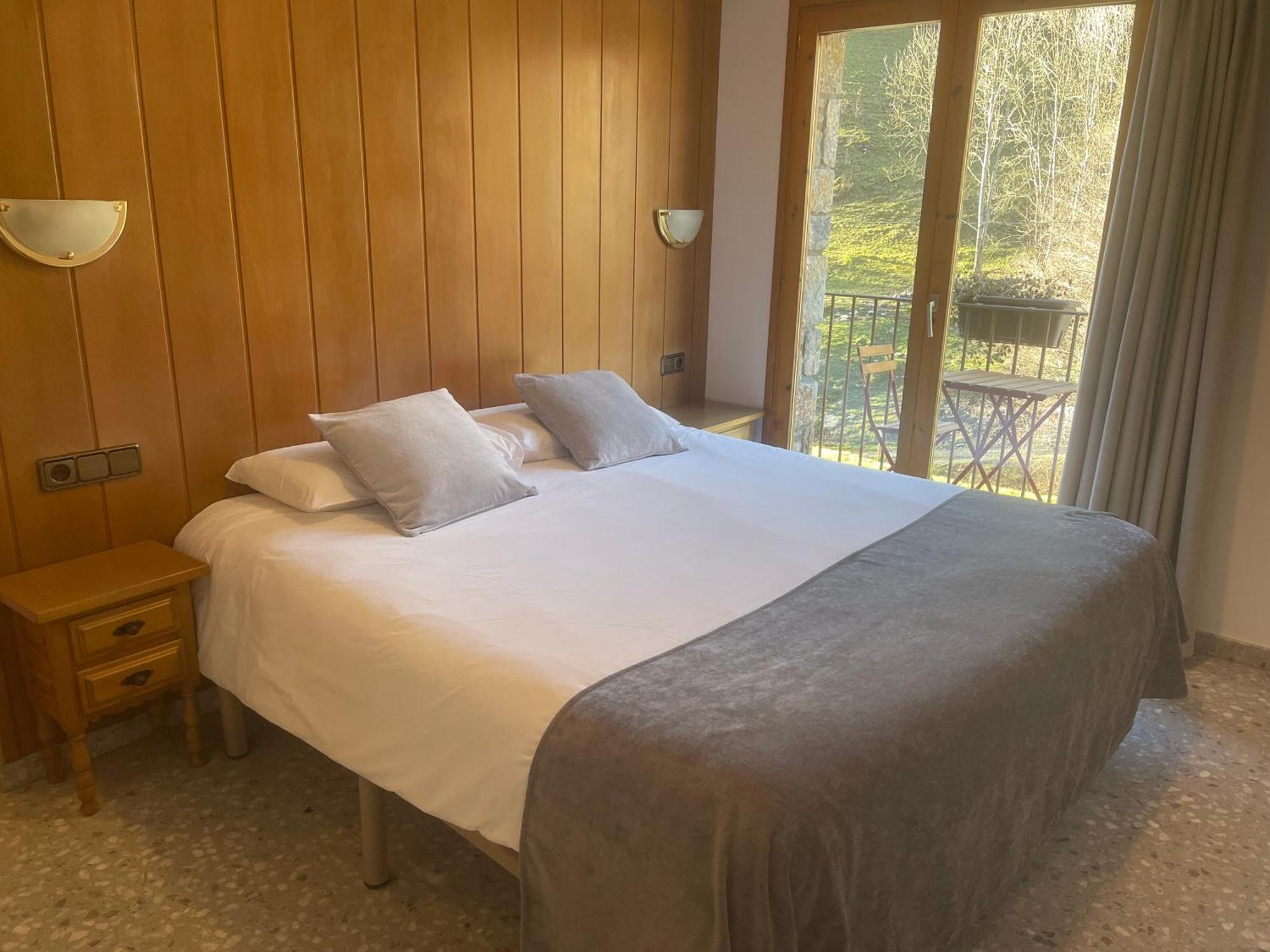 Hostal El Quinta Espinavell ภายนอก รูปภาพ