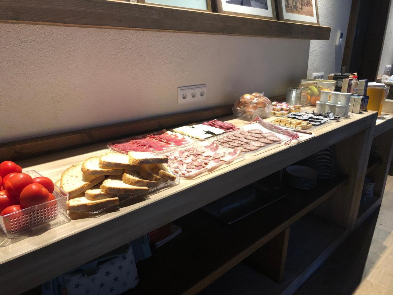 Hostal El Quinta Espinavell ภายนอก รูปภาพ